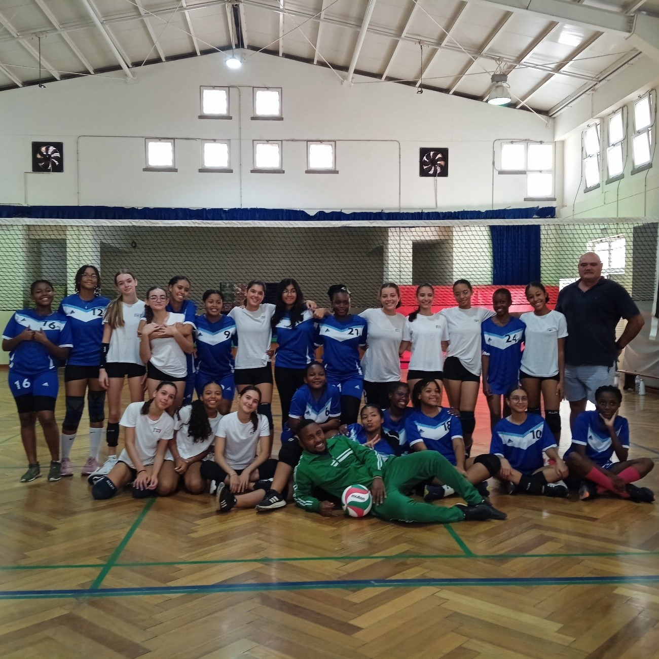 Fim de semana de voleibol feminino – 27 de abril de 2024