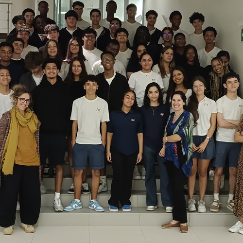 Alunos visitam o Banco de Moçambique no Dia da Poupança