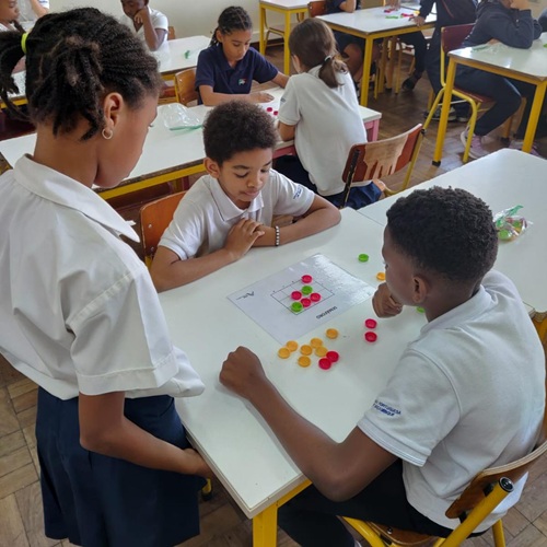 Sucesso nas Finais dos Jogos Matemáticos 