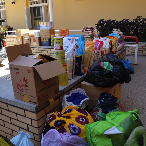 EPM-CELP doa cerca de 400 quilogramas de produtos e roupa a vítimas das cheias