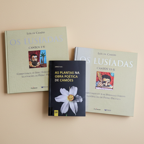 BEJC recebe oferta de livro da APPBG