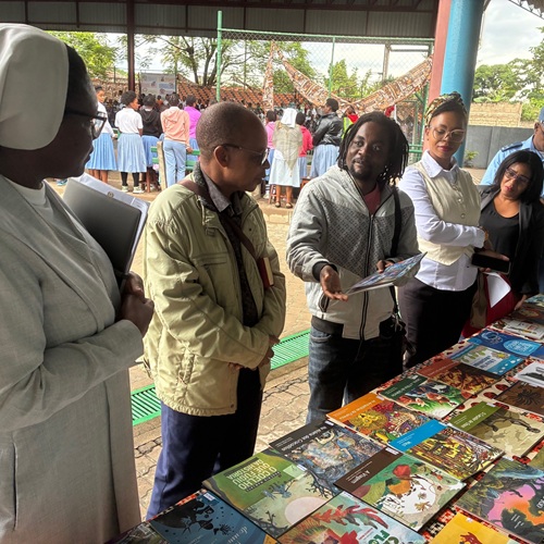 O prazer da leitura em destaque no Dia Internacional do Livro! 