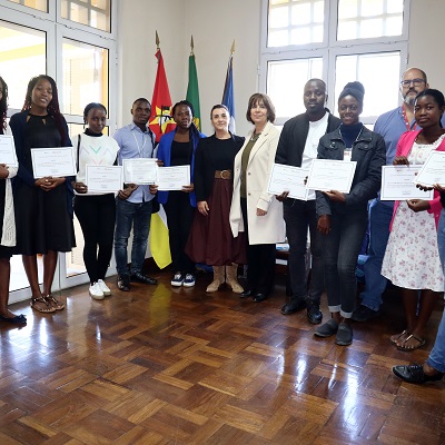  Estudantes universitários moçambicanos realizam estágios na EPM-CELP